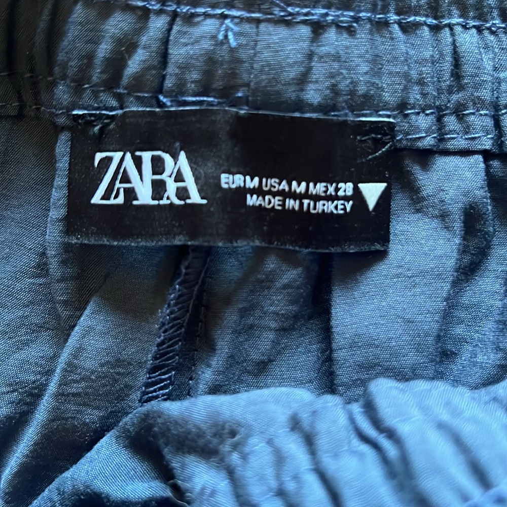 Zara pants - Picture 4 of 4